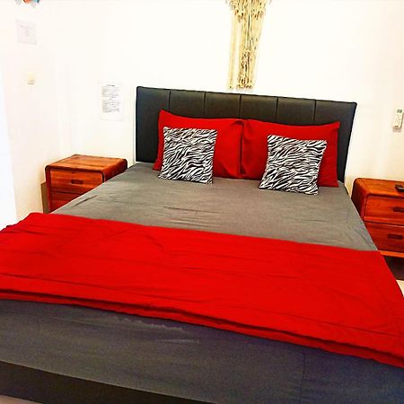 Loka Anyar Guest House Керобокан Экстерьер фото