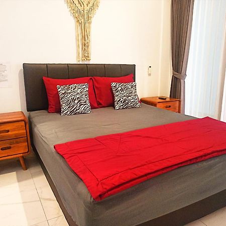 Loka Anyar Guest House Керобокан Экстерьер фото